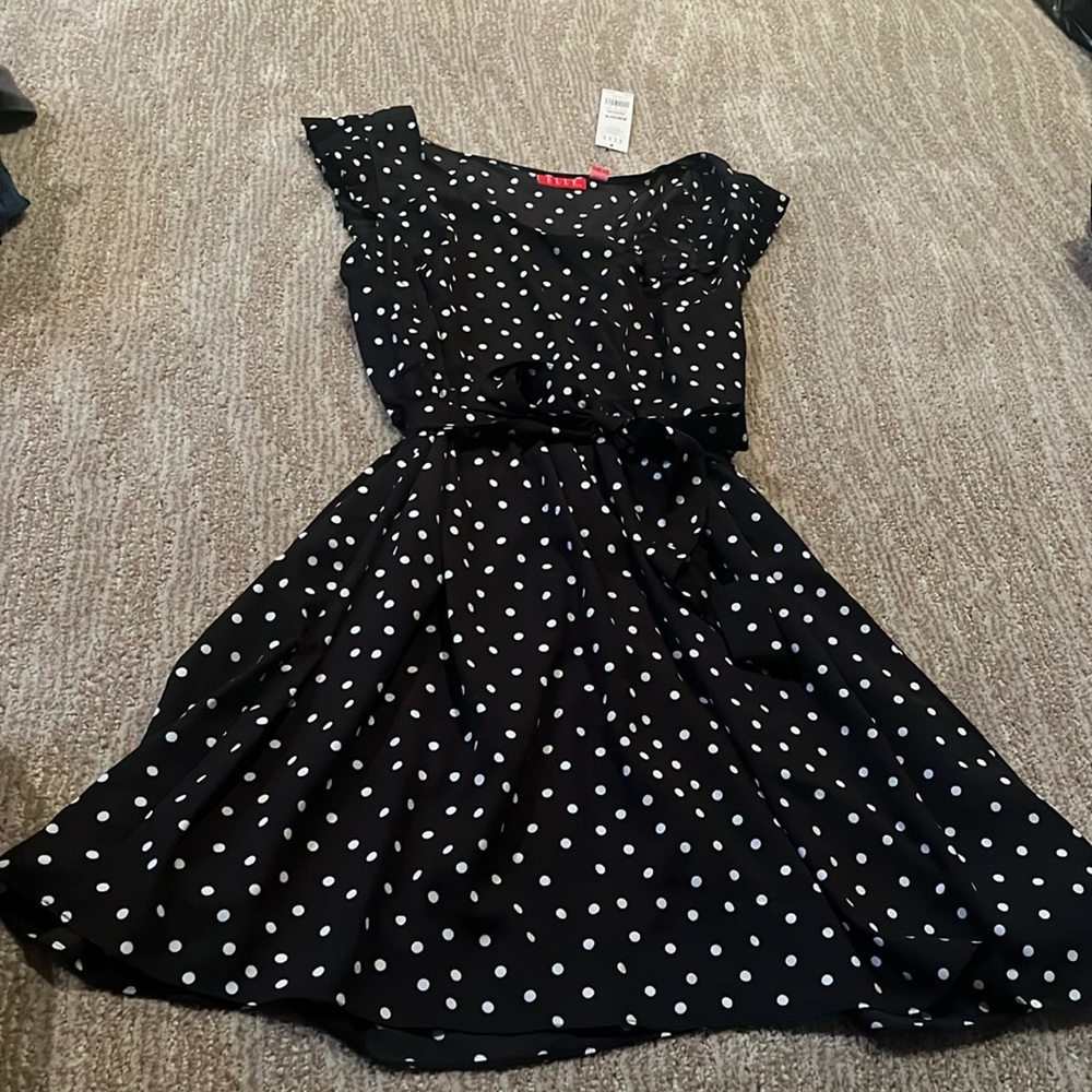 ELLE. polka dot dress. size medium